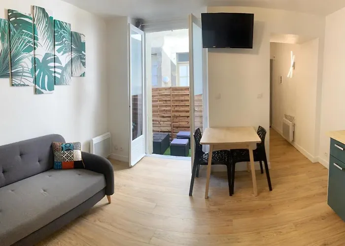 Avec Terrasse Au Cœur De - Serviettes Draps Ménage Inclus Carcasona